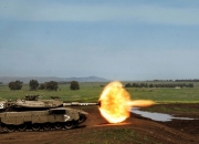 爱游戏在线-拉文关键进球锁定胜局，鹈鹕连续得分压制北京队