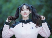 爱游戏APP-赛道轰鸣与球馆怒吼，速度与力量的极限美学