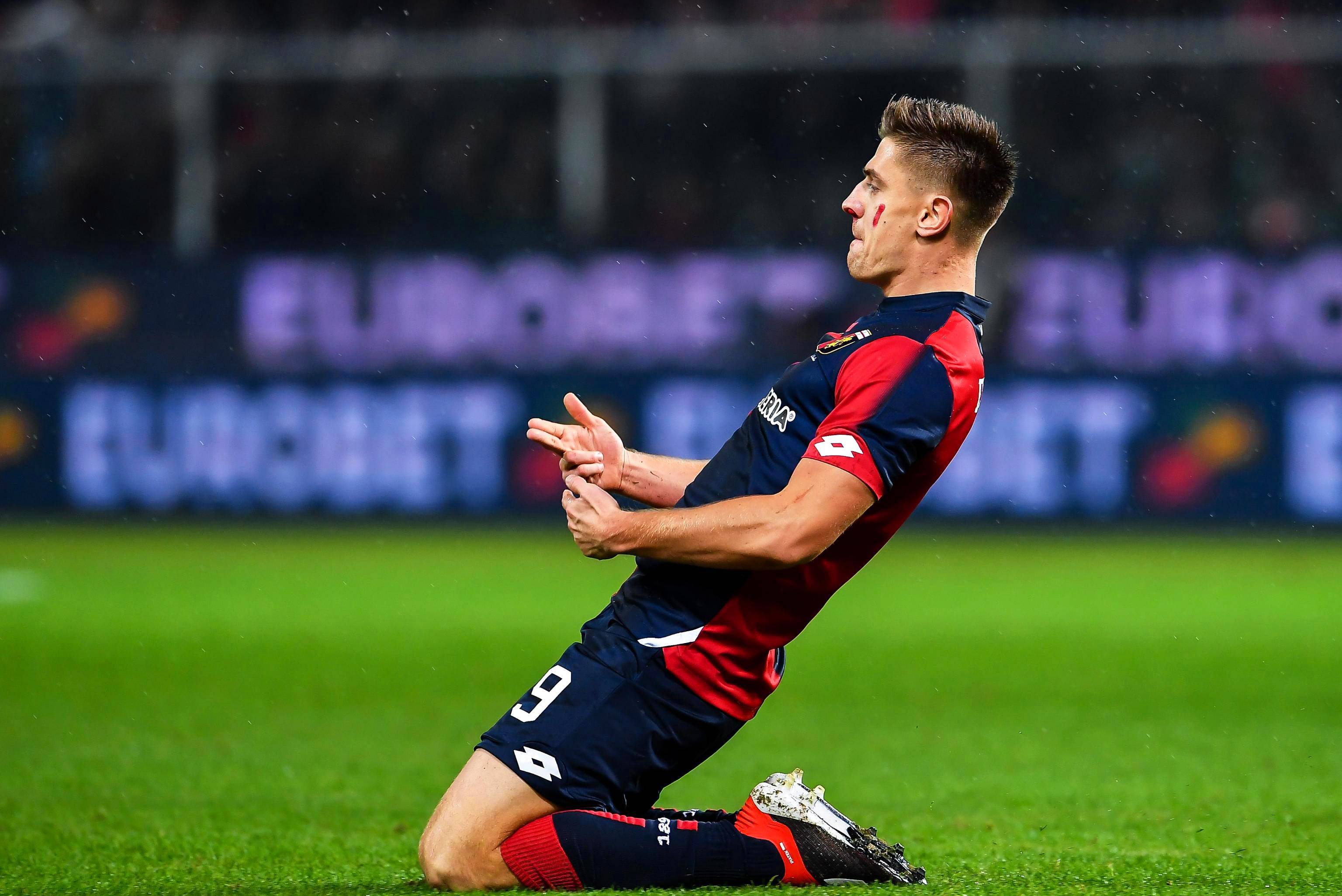 热那亚队意外逆袭，击败对手的简单介绍