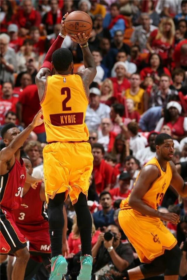 关于篮网擒骑士，欧文20+7助攻的信息