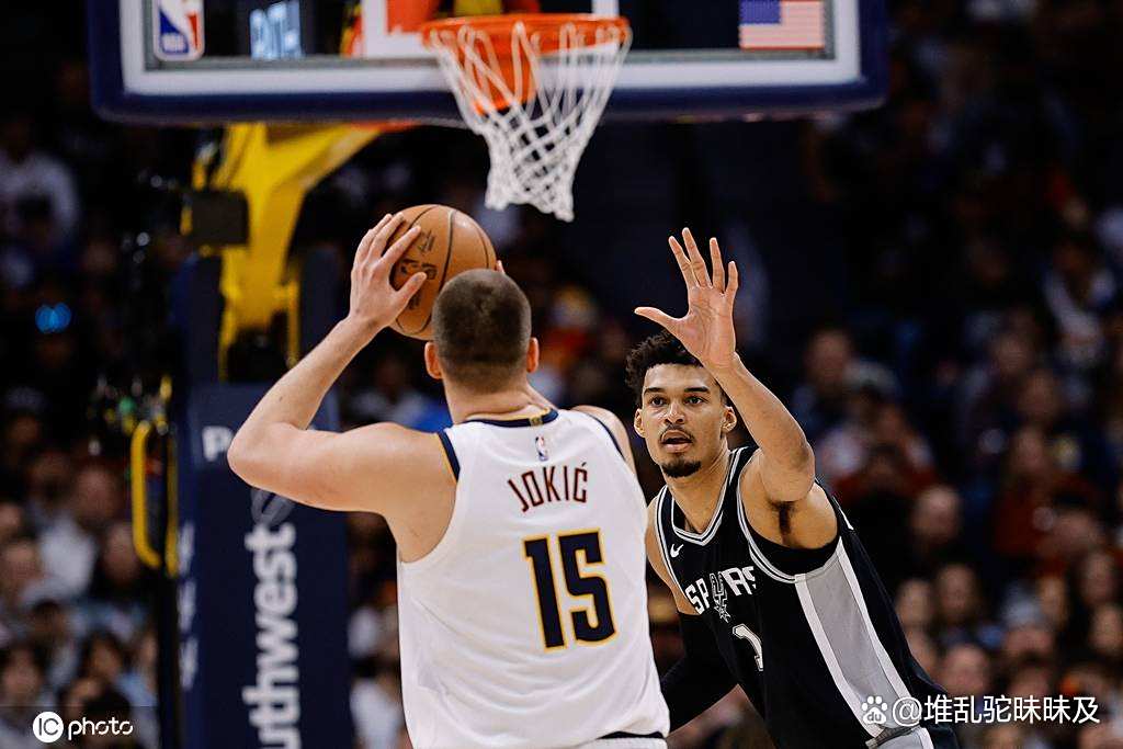 马刺惊险胜掘金，晋级西部半决赛