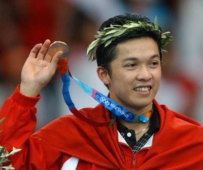 关于英格兰羽毛球队力克中国羽毛球队,陶菲克送出助攻的信息 关于英格兰羽毛球队力克中国羽毛球队,陶菲克送出助攻的信息