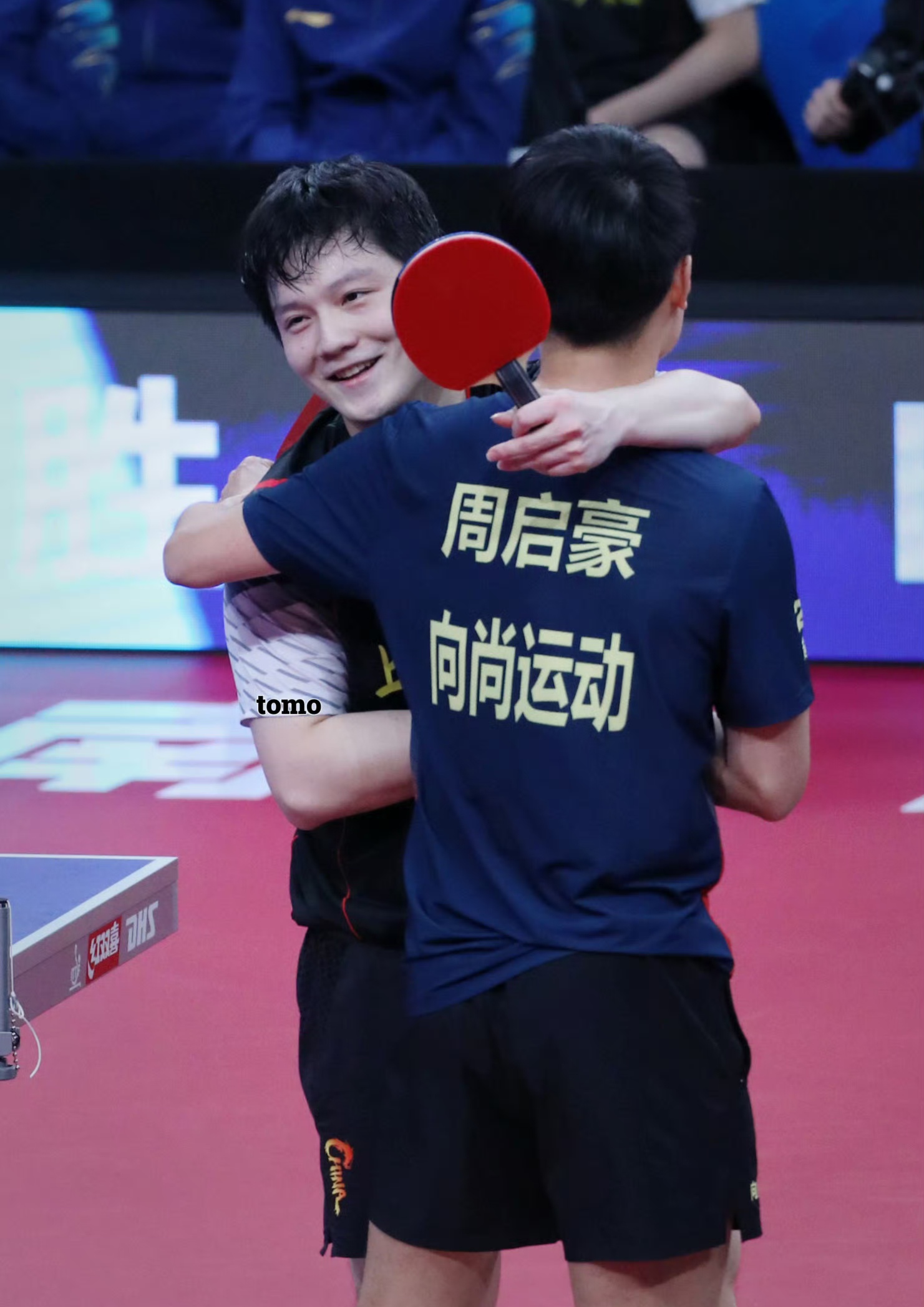 韩国队绝杀英格兰队,樊振东惊艳四座 韩国队绝杀英格兰队,樊振东惊艳四座