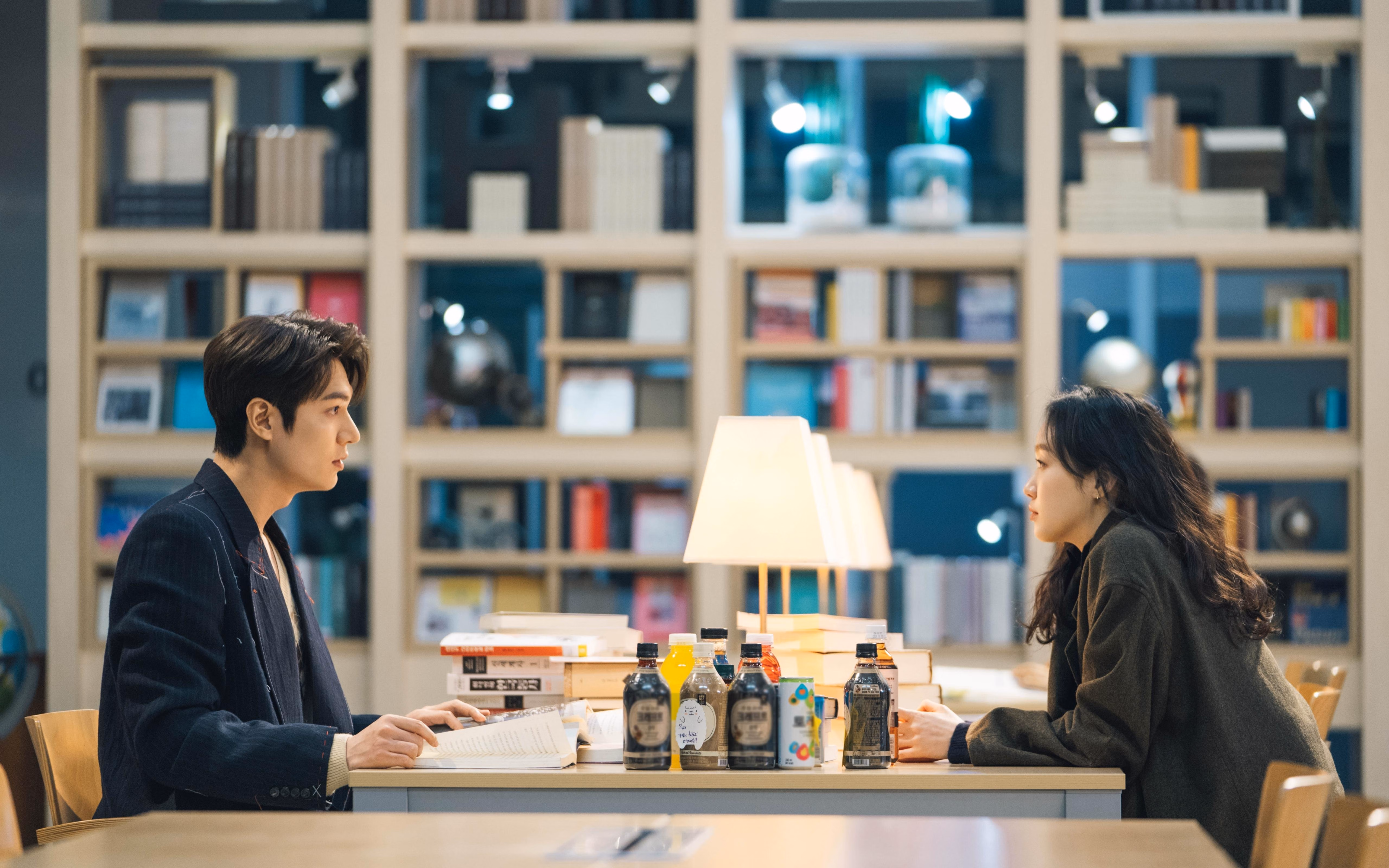 西甲风暴与国家德比余波,巴拉圭强势逆袭乌克兰的战术启示