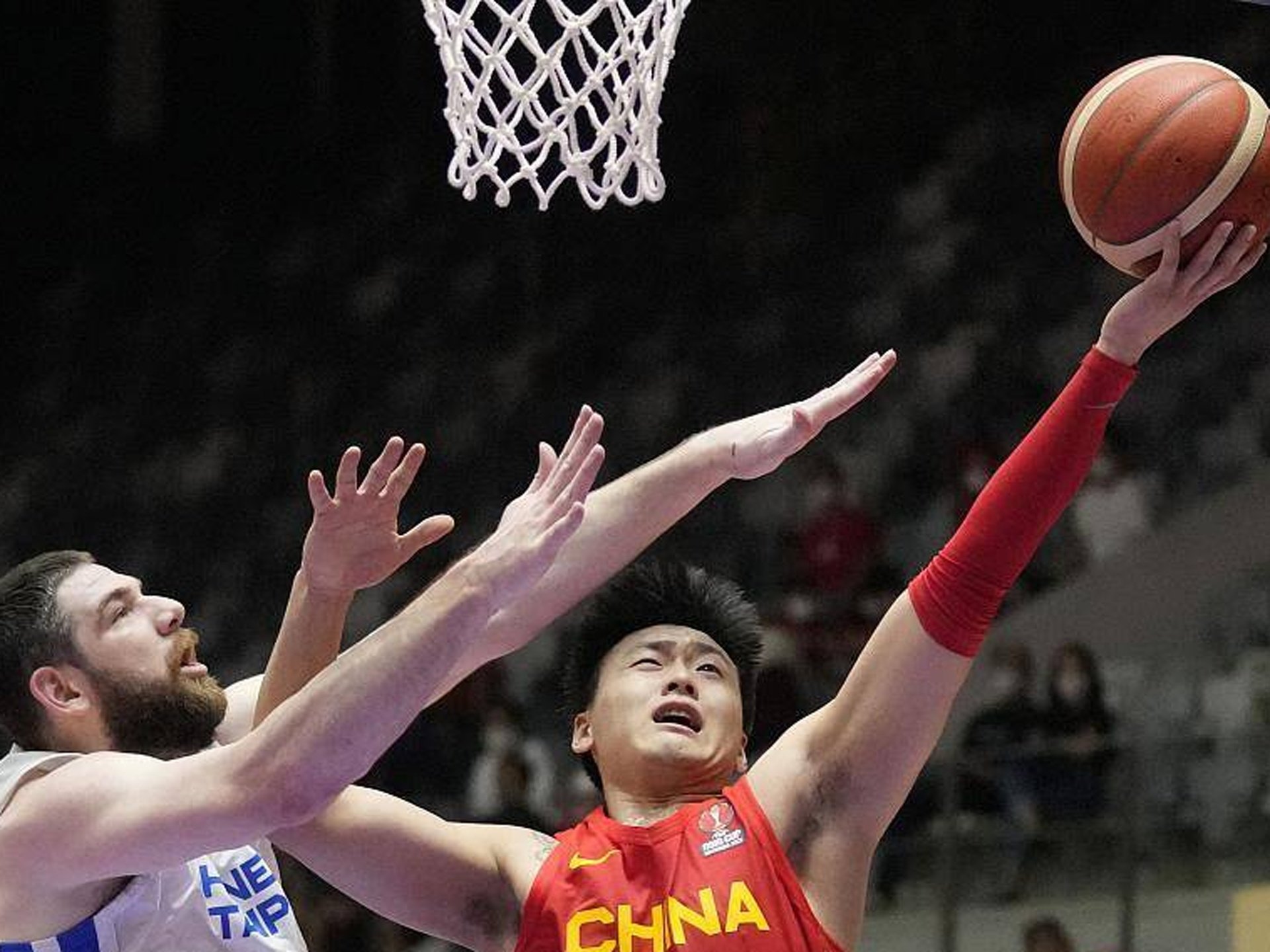 欧冠淘汰赛焦点战,广厦队斩落火箭 欧冠淘汰赛焦点战,广厦队斩落火箭